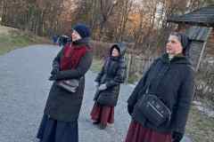 img-57ee7eaeb9fcd37477f0f67e70b0f2d6-v